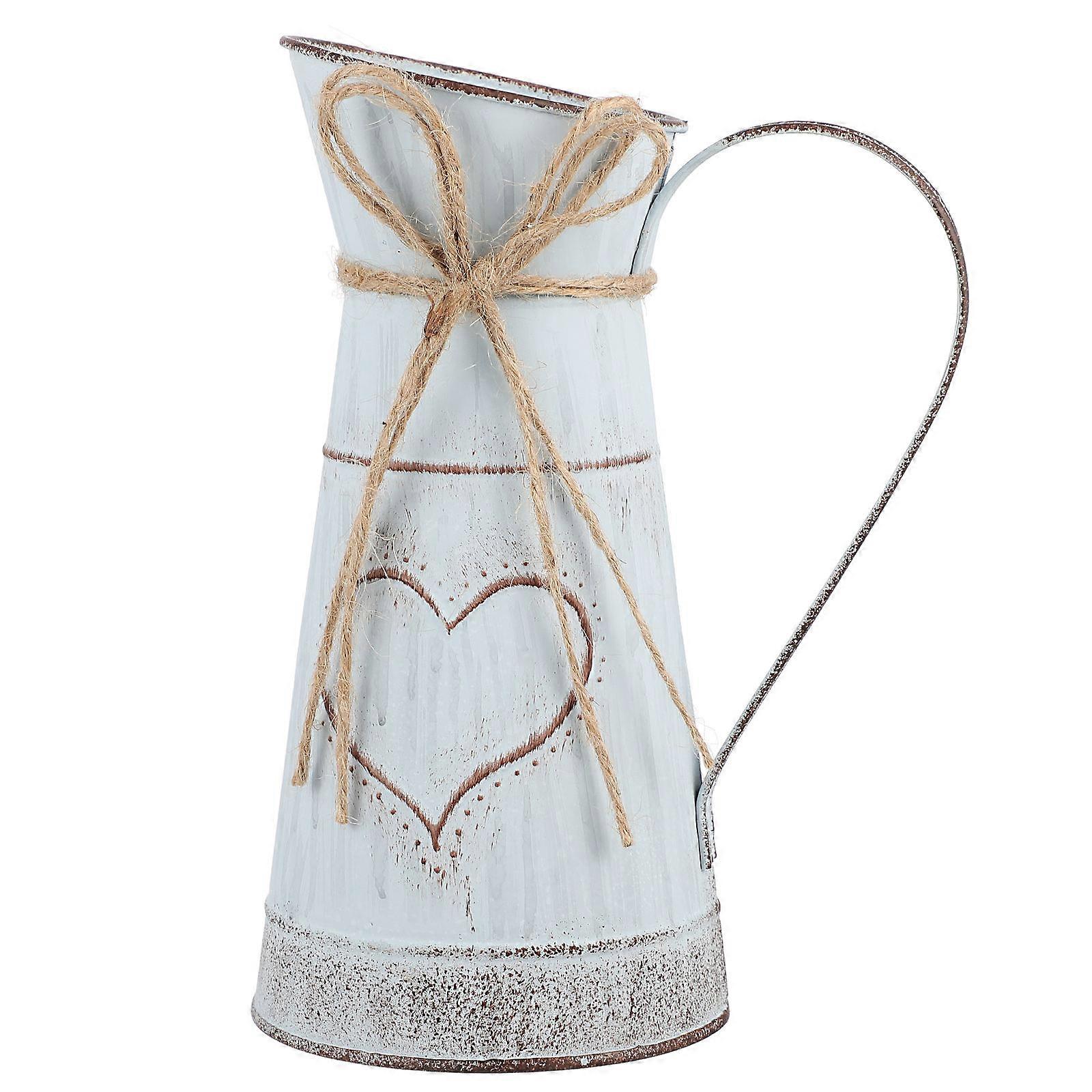 Flower Arrangement Pot Heart Shaped Iron Vase Home Decoration Ornament .3×4.3×3.9in 1Set
