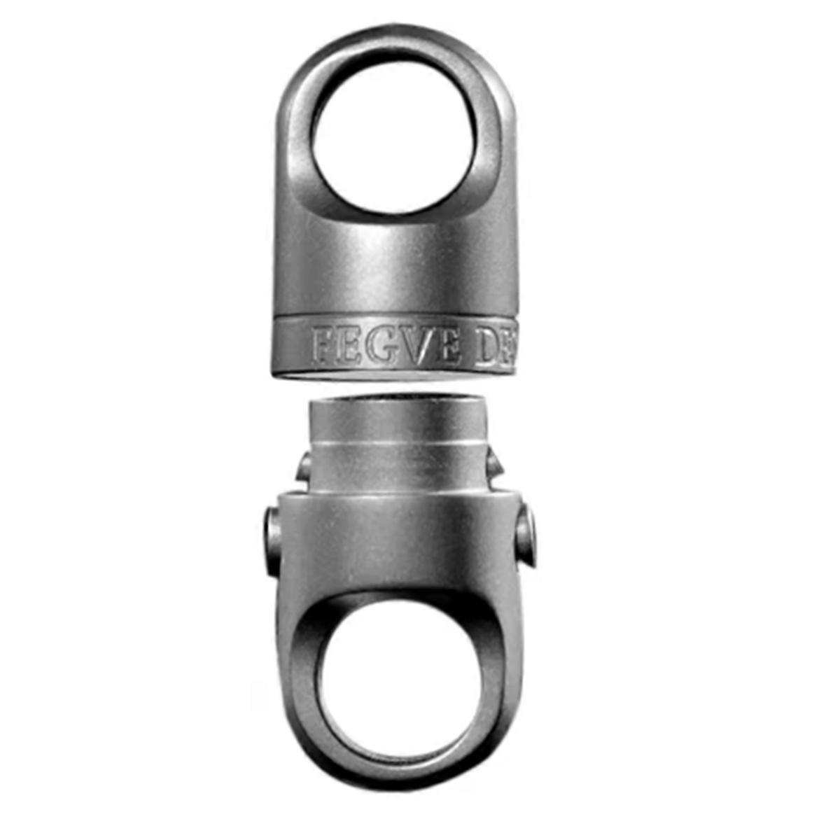 Titanium Alloy Magnetic Suction Car Keychain Key Ring Men Can Rotate 360 Quick Release Key Chain Push Pull Buckle