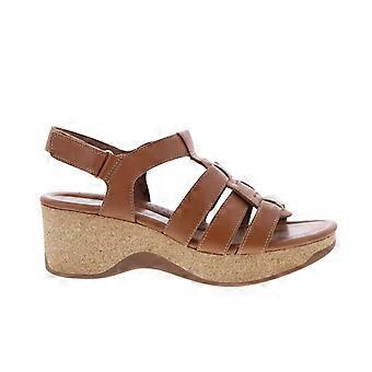 Clarks Adult Womens Chelseah Peak Strap Sandals
