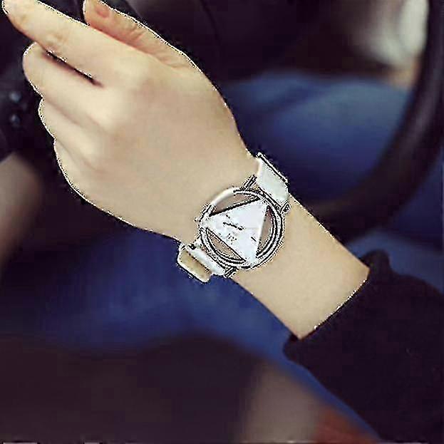 Unique évidé triangulaire Cadran Mode Montre Blanche