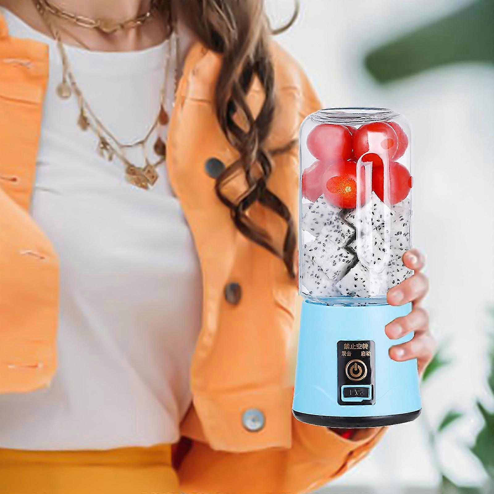 Wireless Juicing Cup USB Rechargeable Small Mini Squeezer Portable Vegetable And Fruit Squeezer Machine Squeezer Gift With Comfortable Grip FLYE4485