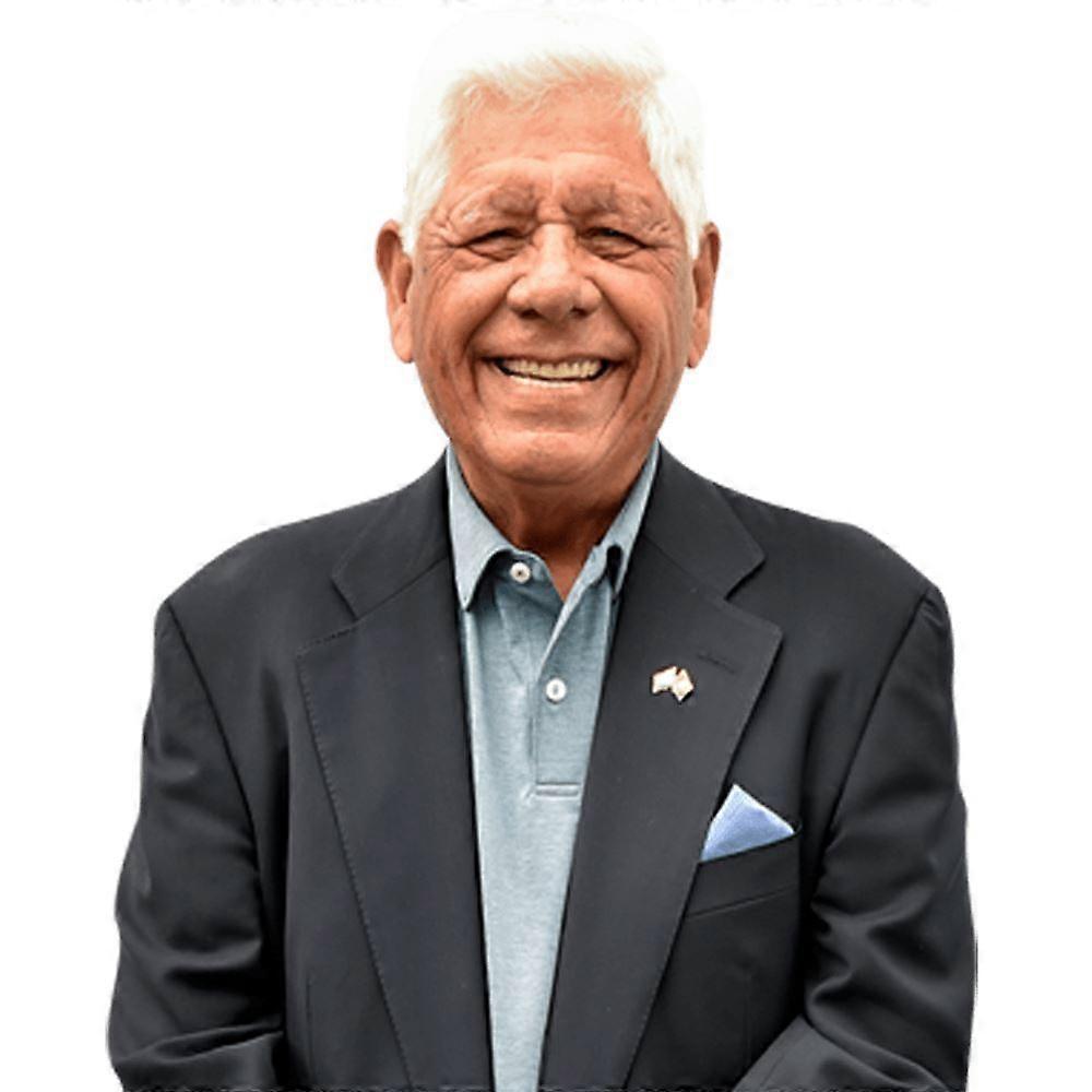 Lee Trevino (Suit) Half Body Buddy Cutout