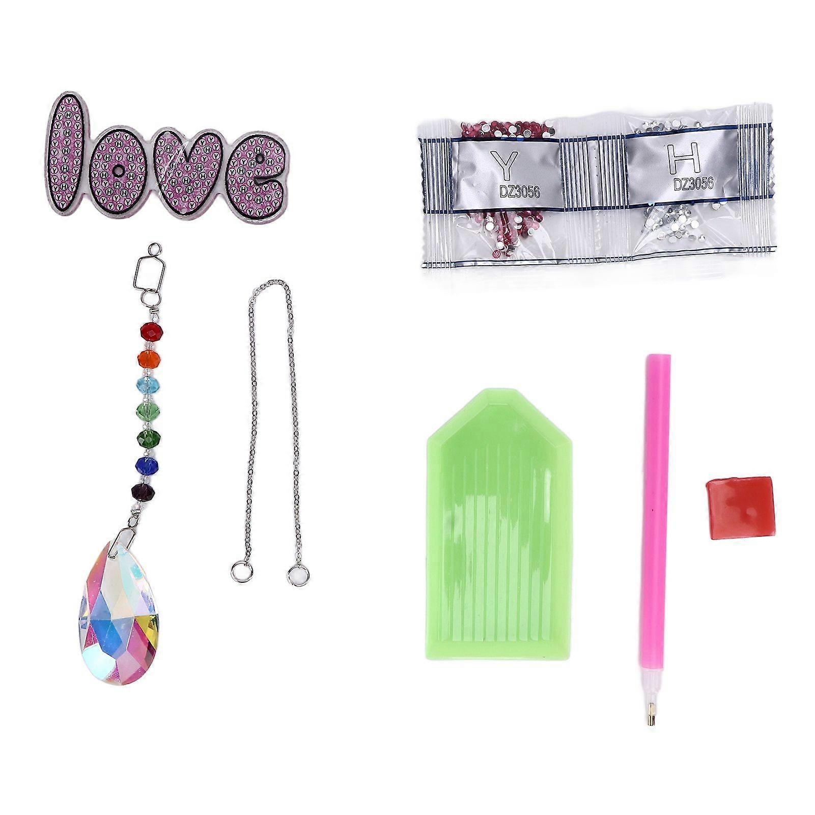 2025 أحدث طراز الماس اللوحة قلادة رائعة الاكريليك كريستال الحب