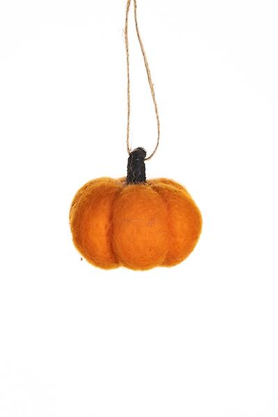 Shoeless Joe Felt Pumpkin Halloween Tree Decoration