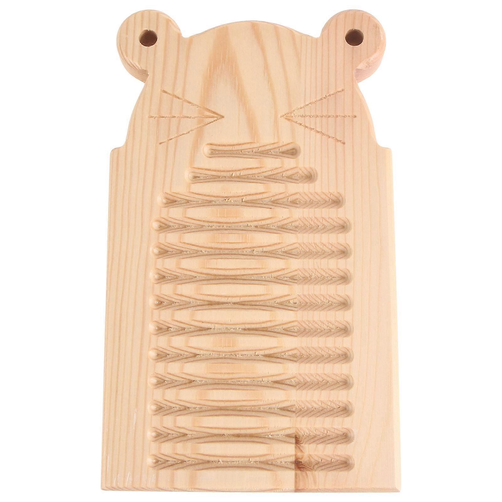 Non-skid Washboard 1Pack For Hand Washing Cloths Ideal For Home Use Featuring Tough And Durable Wooden Material