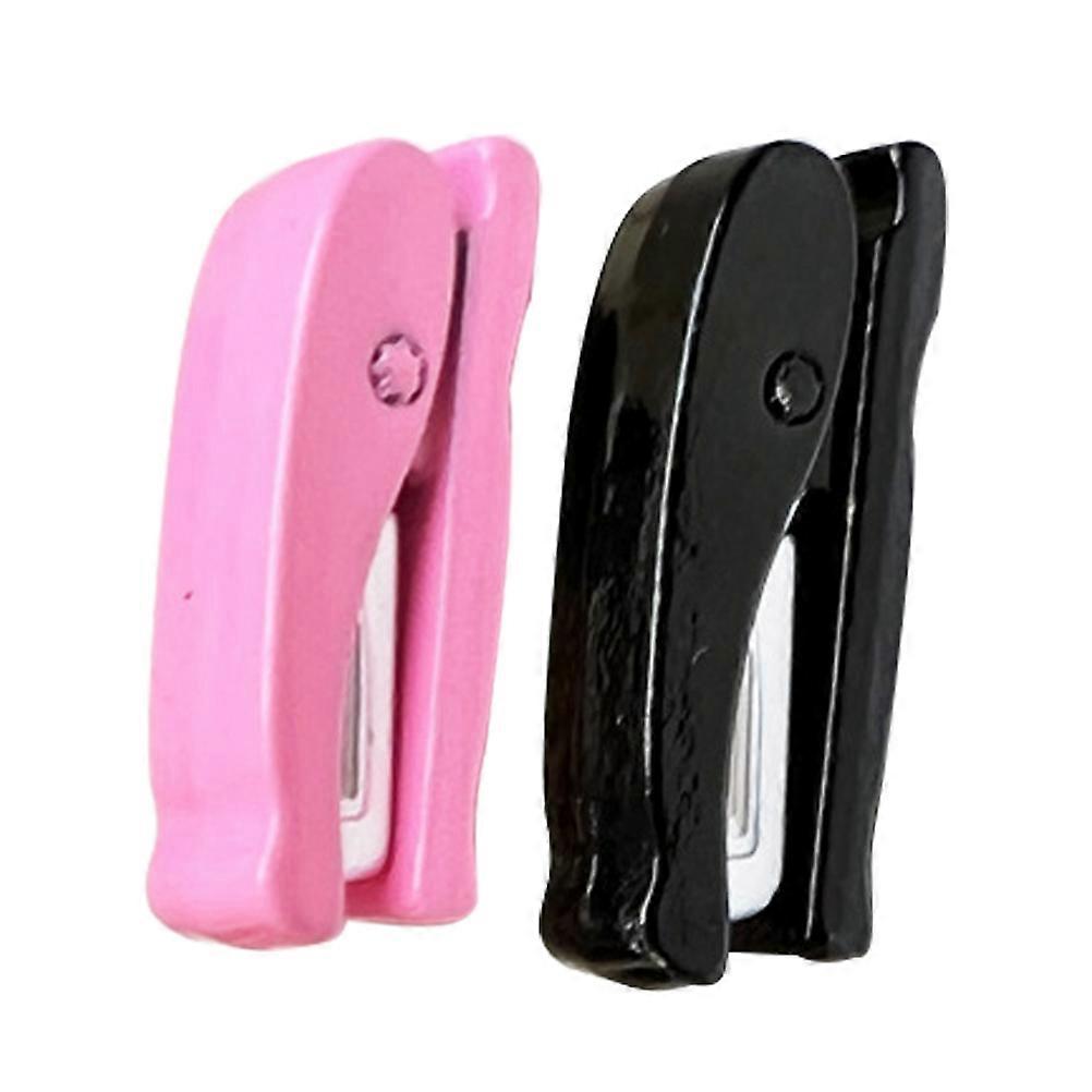 2pcs Miniature Stapler for Dollhouse Decor – Tiny Realistic Office Accessories for Miniature Scenes
