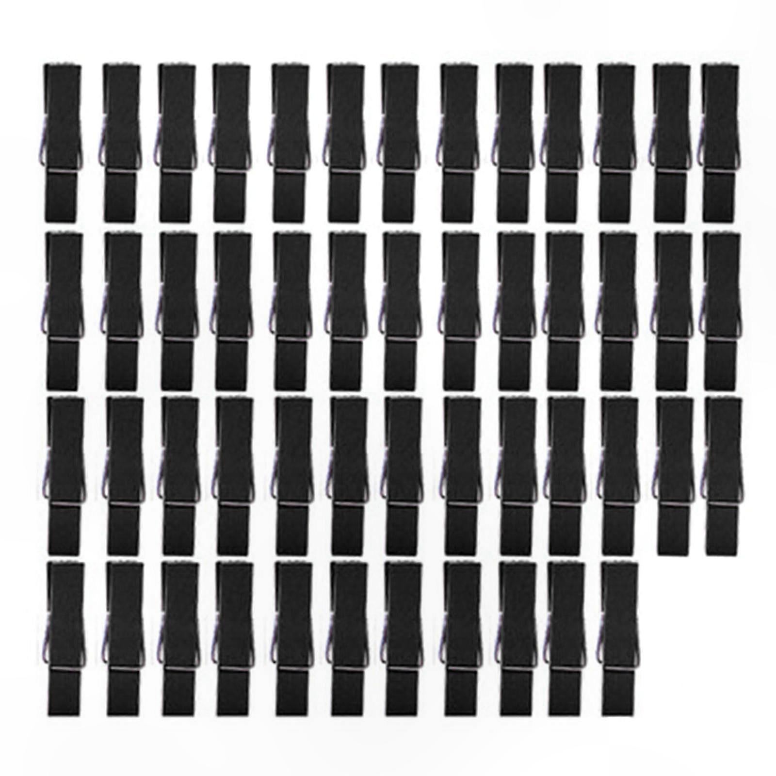 50 kpl värikkäitä puisia tappia pyykinpesuun, askarteluun ja valokuvien esillepanoon