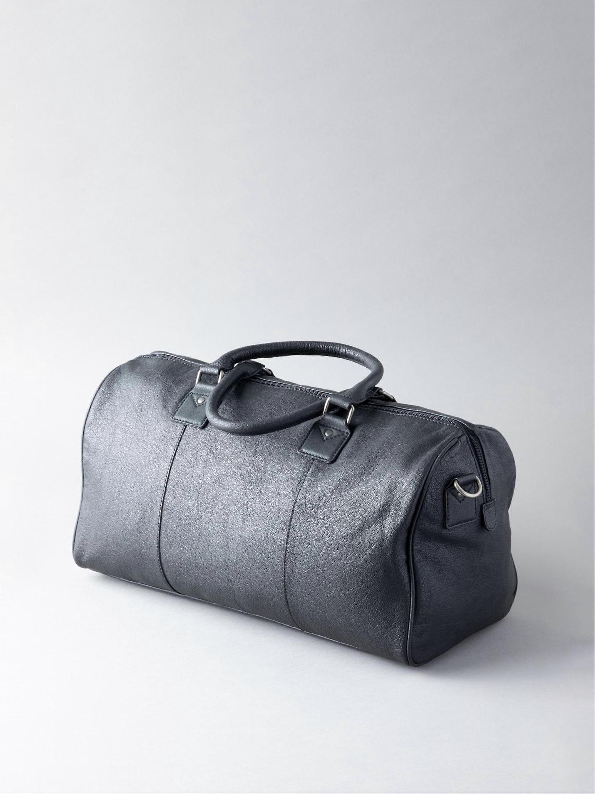 Discoverer Medium Leather Holdall in Black