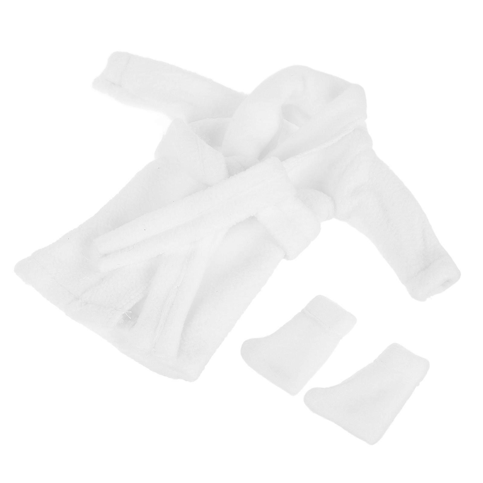 Cute White Miniature Doll Bathrobe Accessory for Decoration Soft Cloth Bathrobe and Socks Set 70 cm