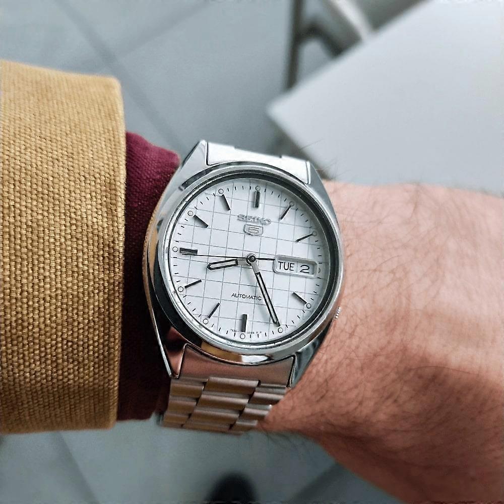 SEIKO SNXF05K1 Men's Watch