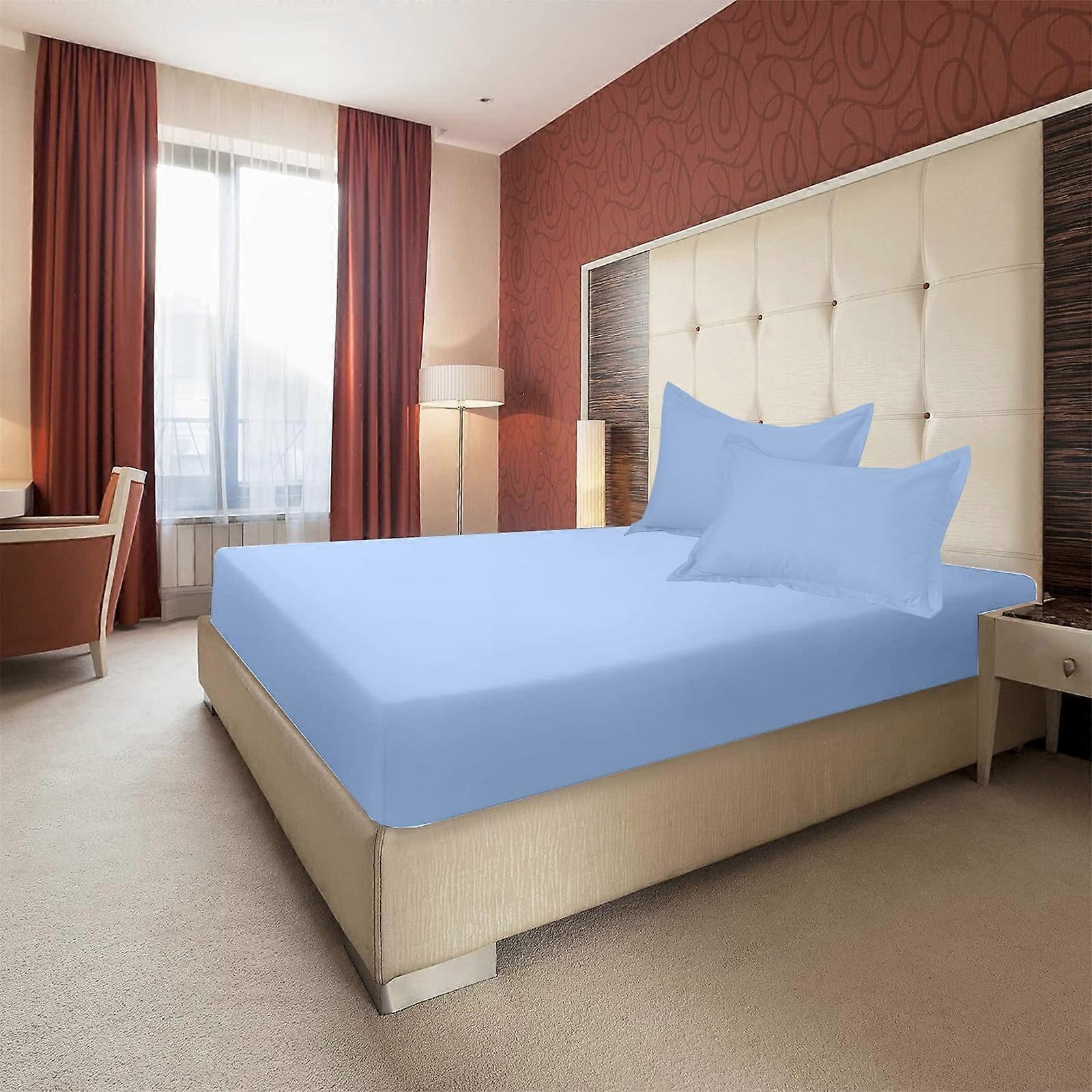 Double Bed Set with Fitted Sheet, Soft Fiber Pillowcases, Non-Slip Mattress Protector, Complete Bedding Set with Two Pillow Cases for Home Textiles