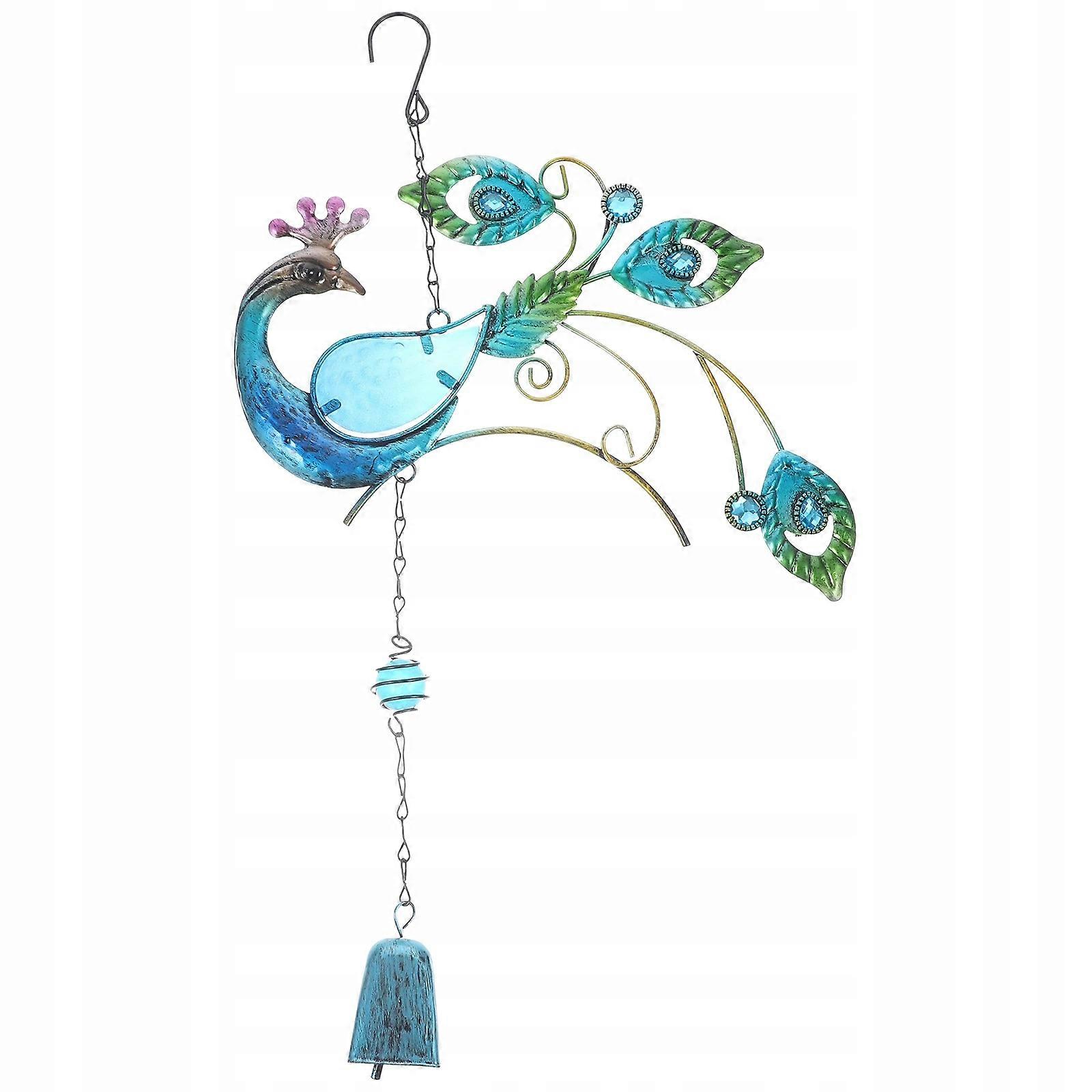 水晶太阳捕手。金属窗