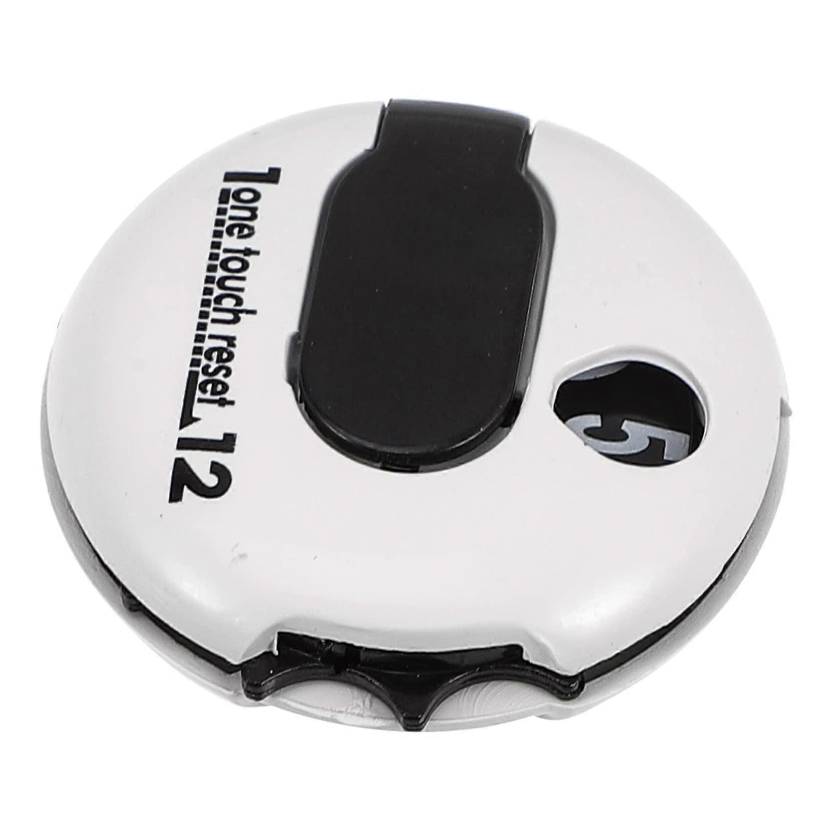 Portable Golf Score Counter Hat Clip, Lightweight and Durable, Attaches to Hats, Belts and Shirts for Easy Scoring