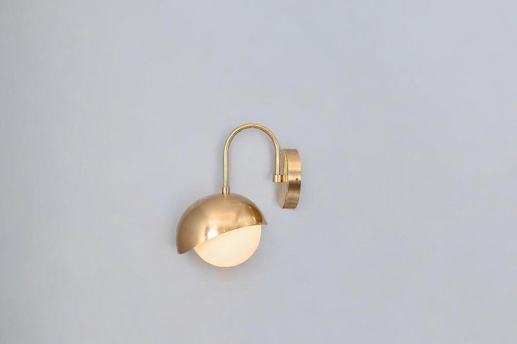 Modern Brass Wall Lamp Sconce - Stylish Lamps And Lights For Your Room