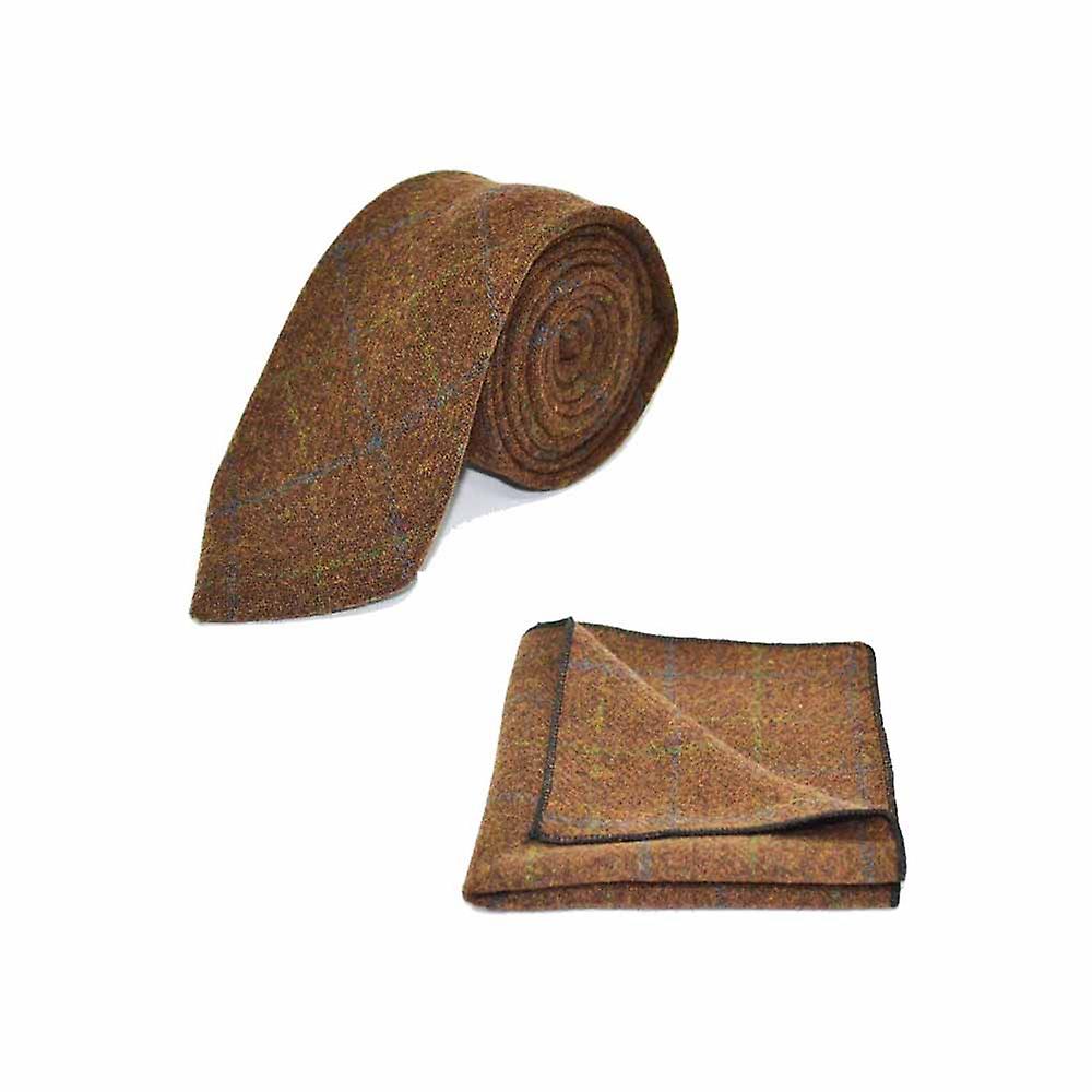 Heritage Check Cedar Brown Tie & Pocket Square Set