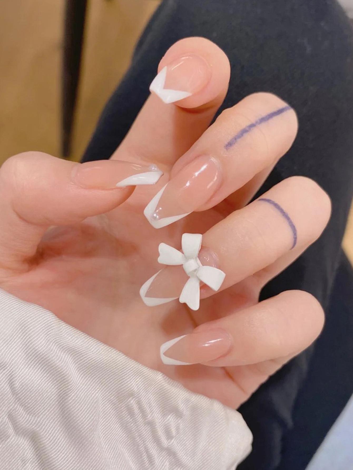 24pcs White Bow Nail Patch Sweet Style Glue Type Removable Long Paragraph Manicure  False Nail Patch New