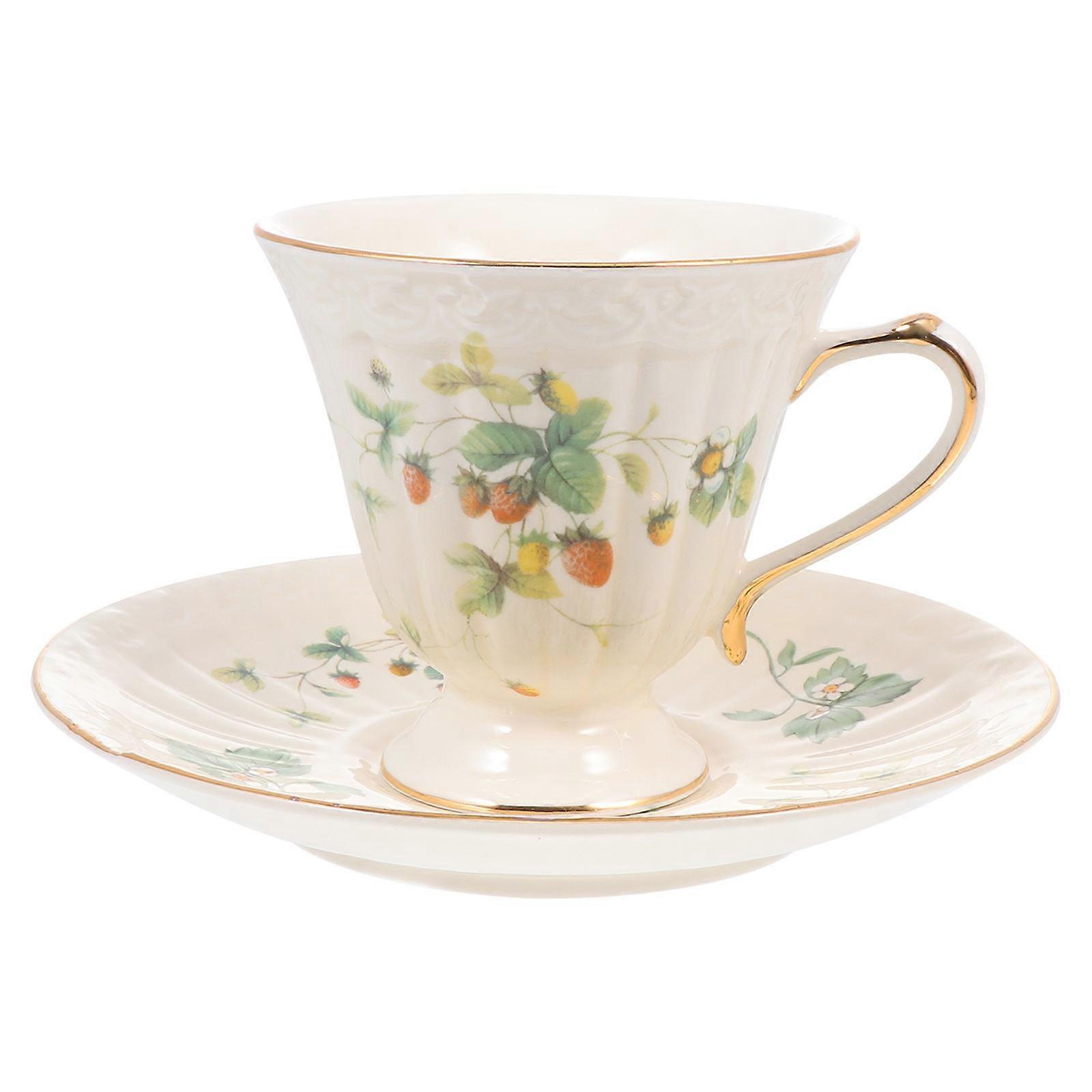 Retro Style Ceramic Coffee Cup and Saucer Set – Elegant European Design for Home, Café, and Restaurant Use, Perfect for Cappuccino, Latte, and Hot