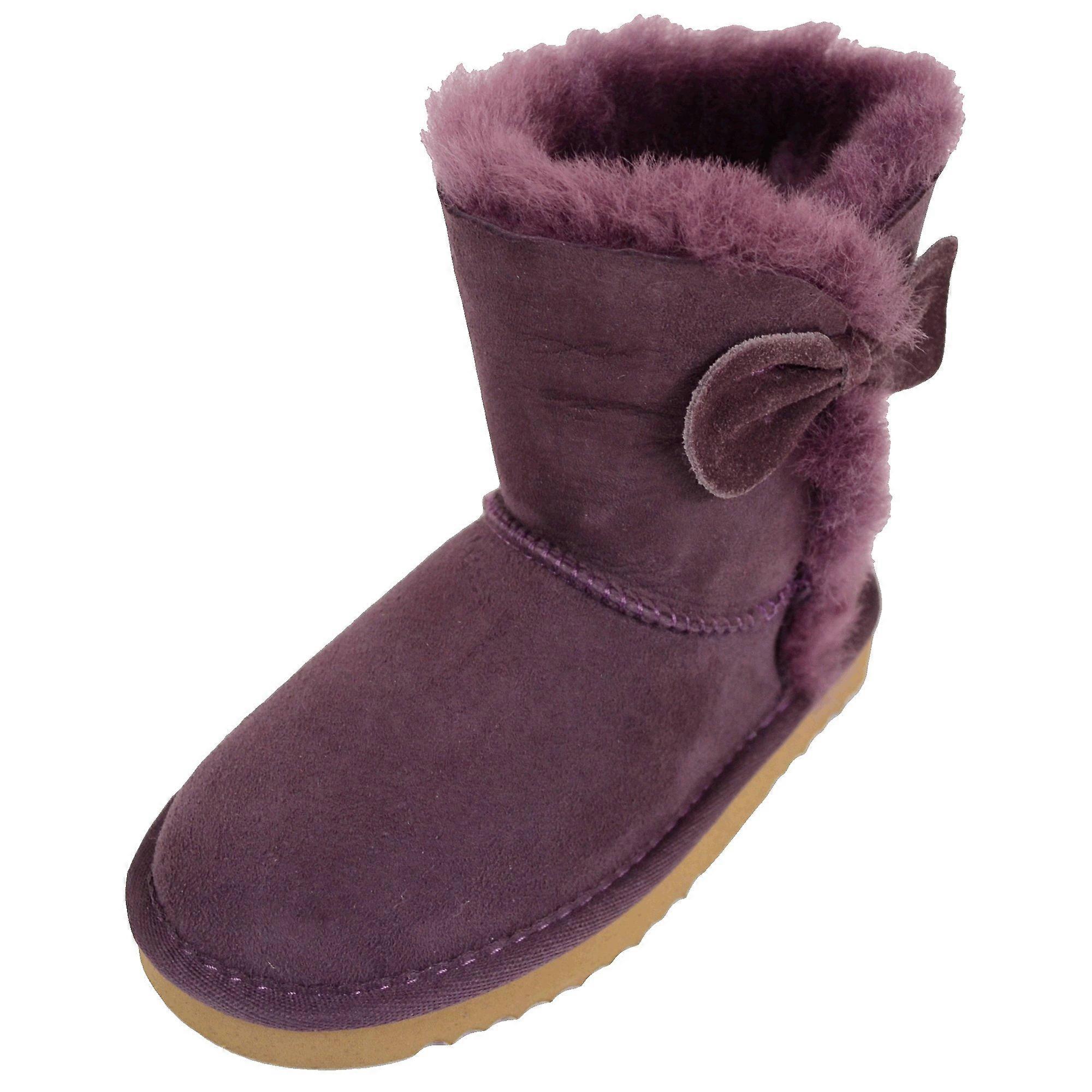 SnugRugs Childrens Genuine Sheepskin Boot with Bow Design