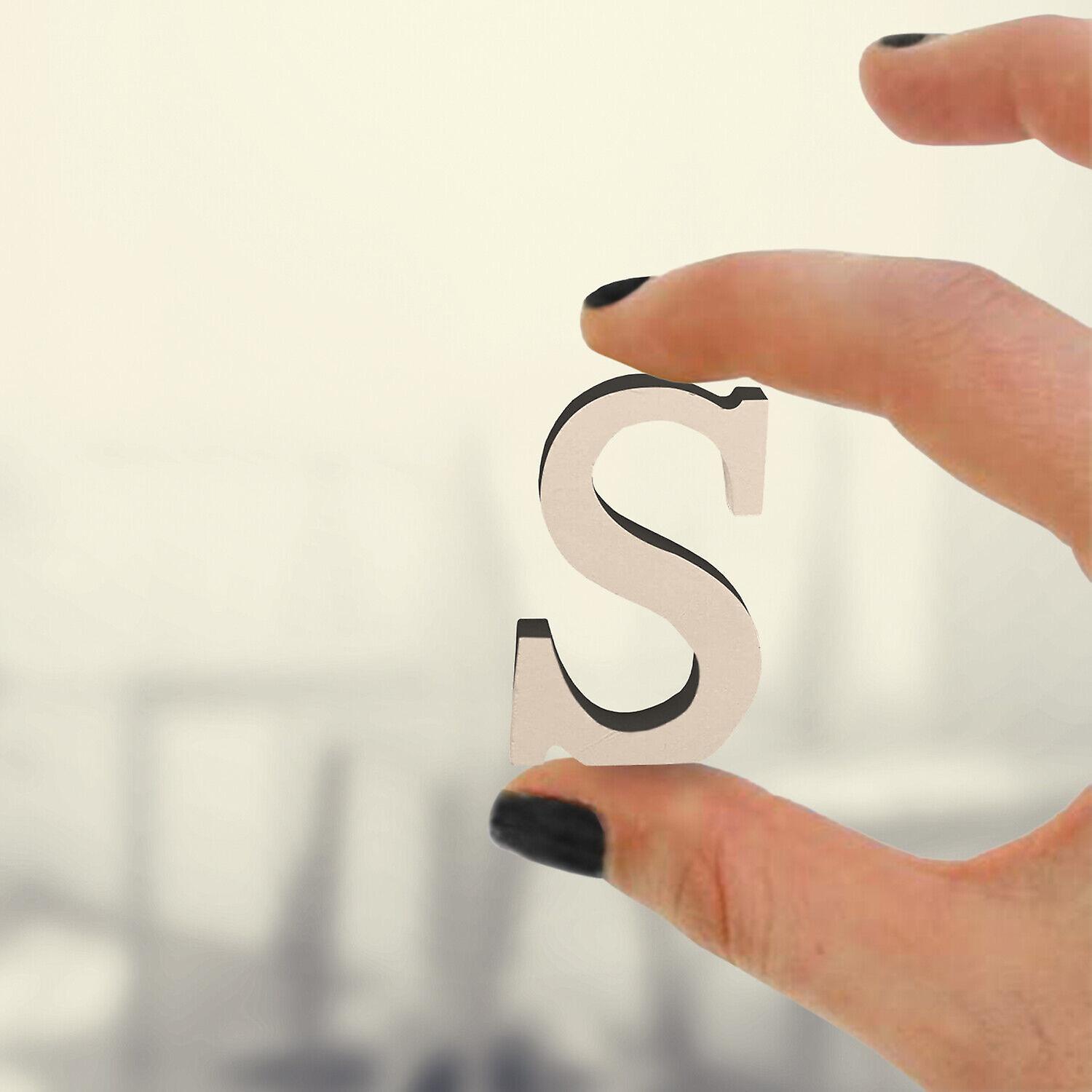 Stående træ S bogstaver alfabeter