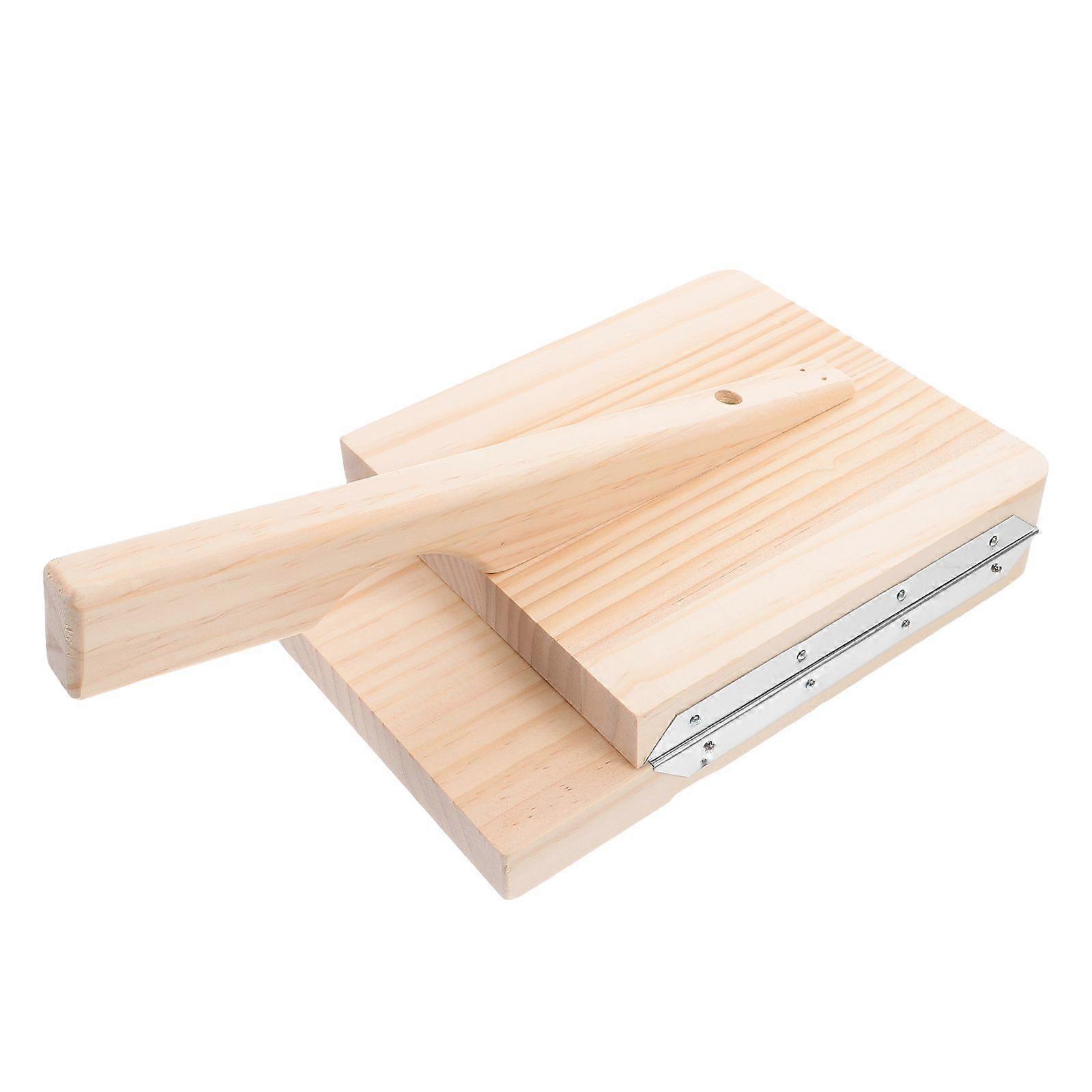 Wooden Dumpling Press Pastry Dough Presser Dumpling Wrapper Pressing Tool