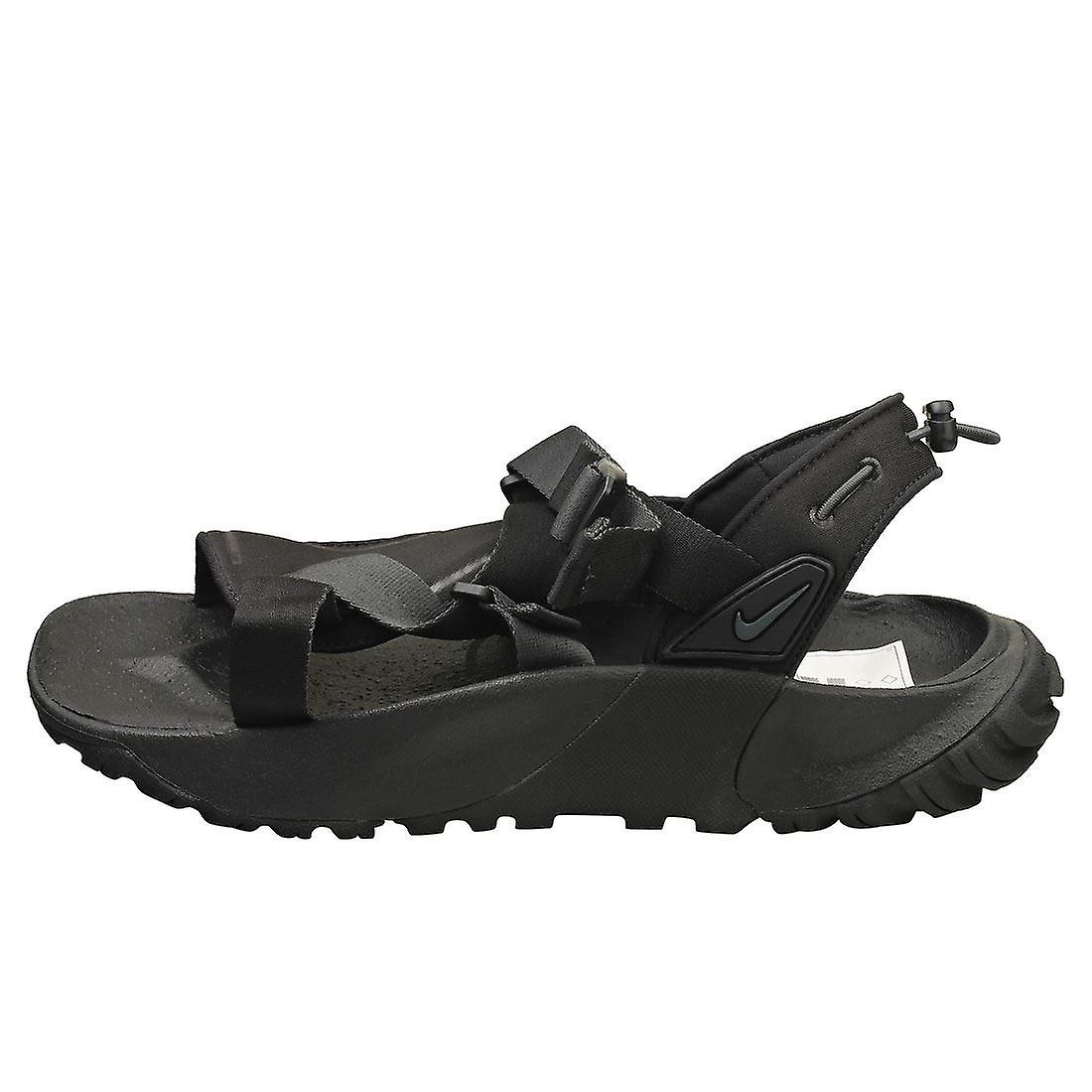 mens walking sandals nike