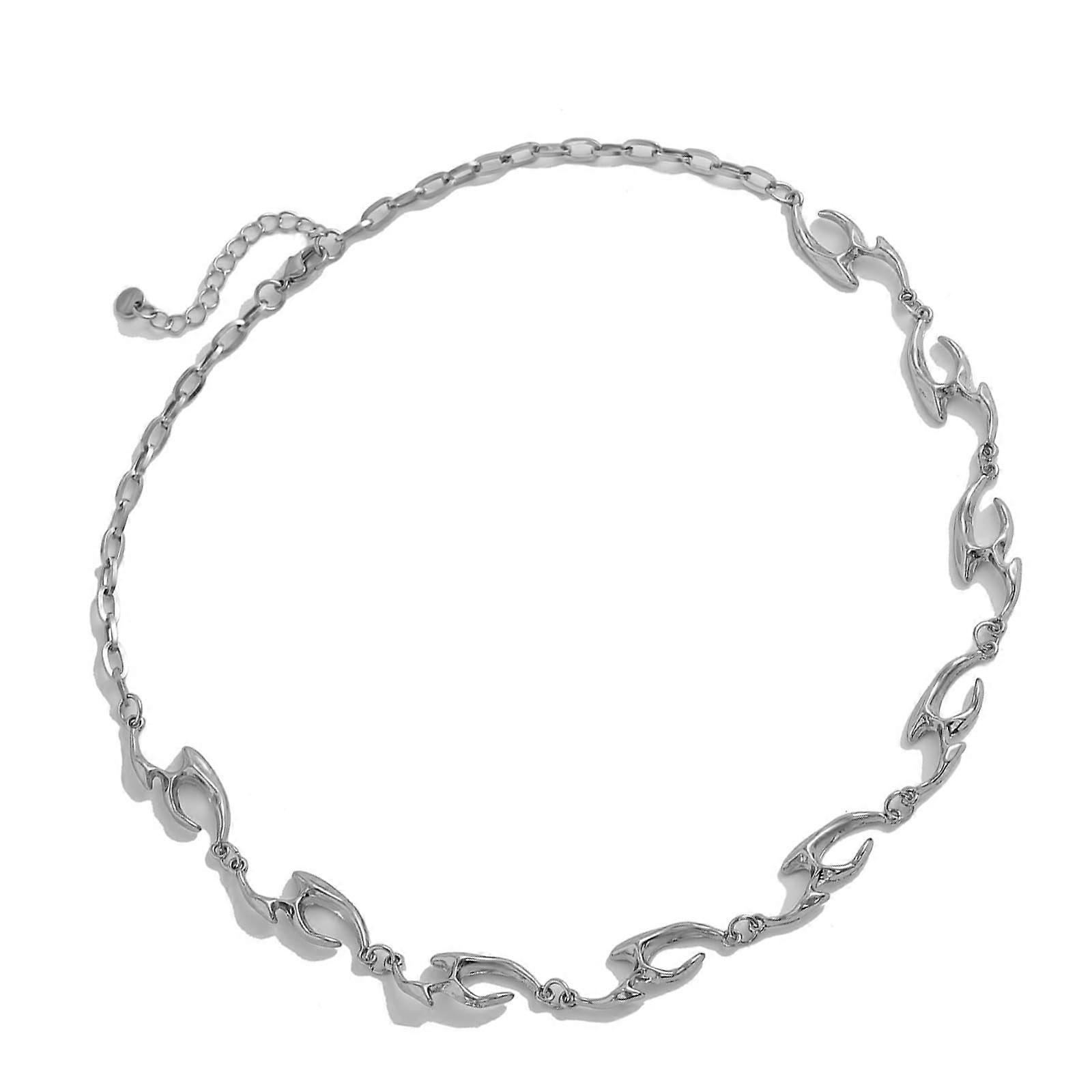 Sophisticated metal collar, adjustable length, eyecatching, unisex, stylish accessory for trendsetters, unique design