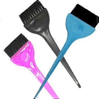 Professional Hair Dye Brush with Precise Application and Ergonomic Grip for Salon and Home Use