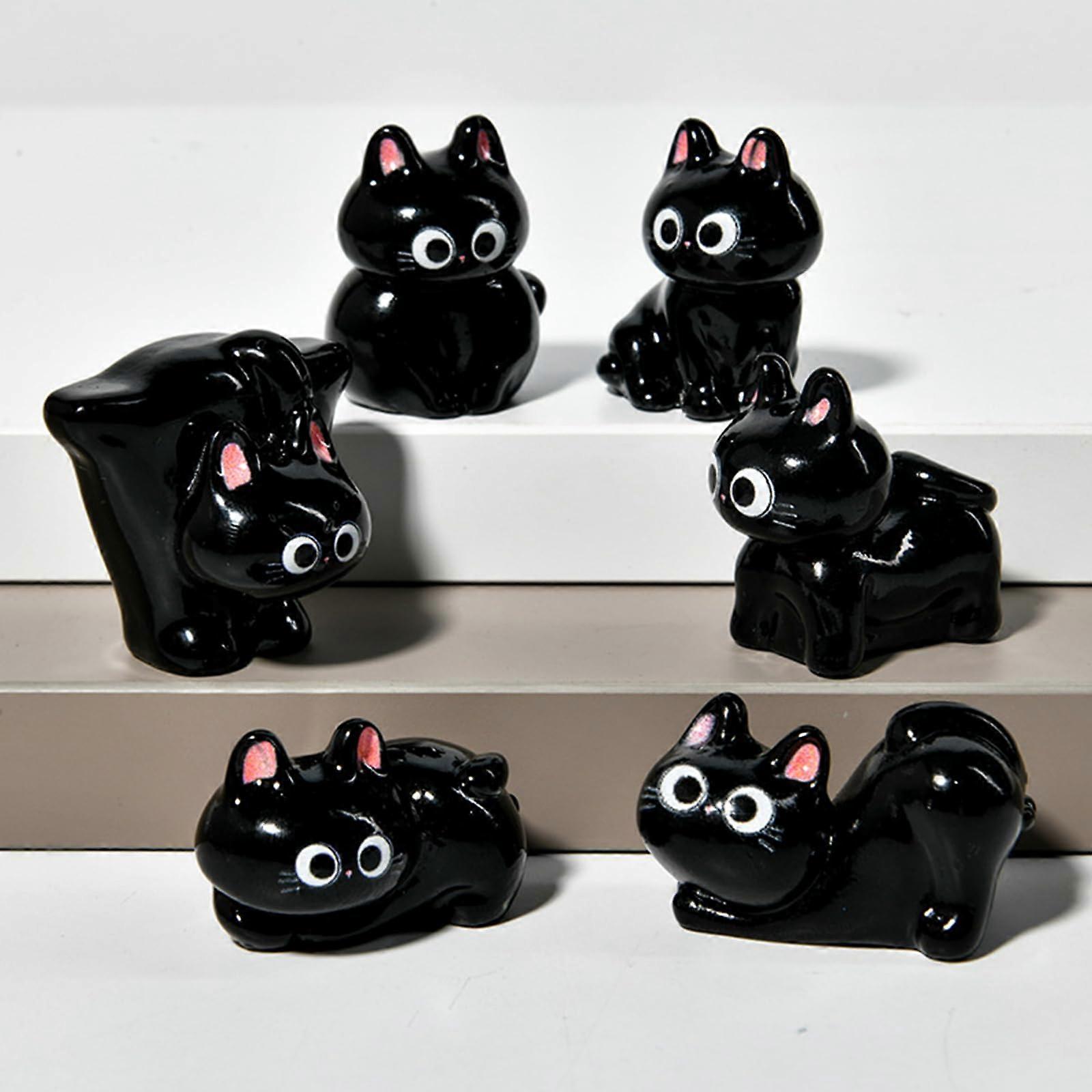 Miniature Cartoon Cat Micro Landscape Resin Ornaments for Home Cute Kitten Desk Room Decor 6 Pieces