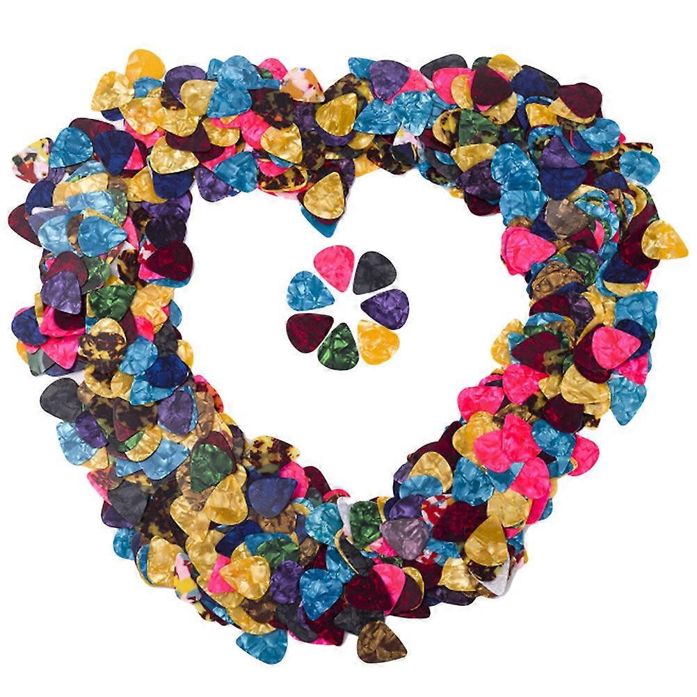 Guitar Picks Plectrums Heart Shaped For Nylon String Instruments Comfortable Grip 200Pcs