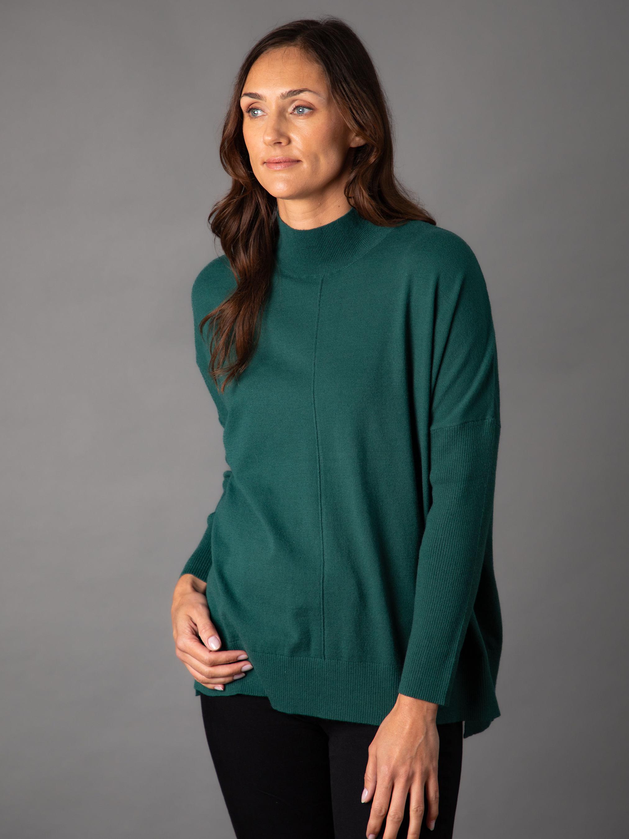 Cavite Ribbed Batwing Jumper in Green