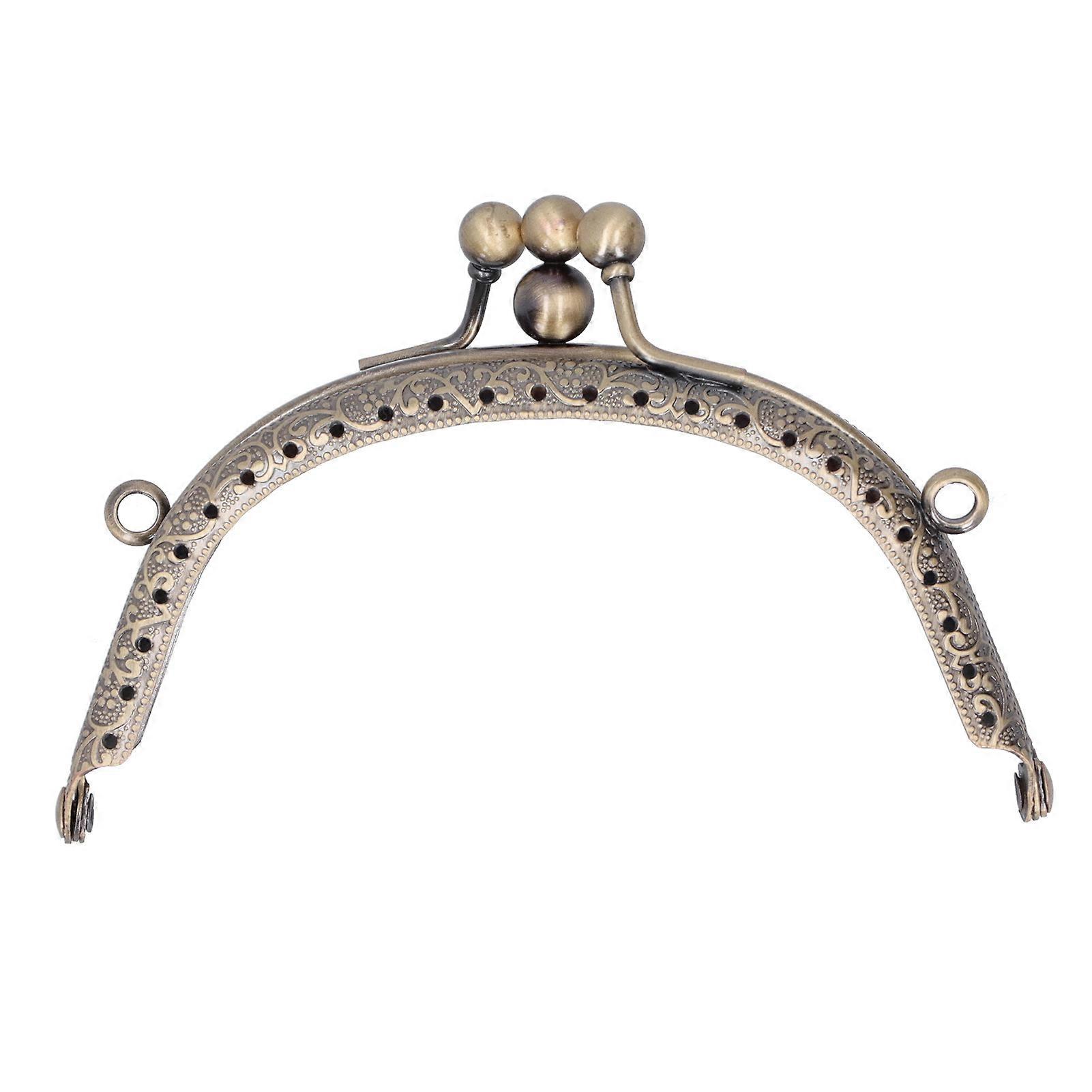 محفظة معدنية بإطار نصف دائري منقوش بحلقة مزدوجة بمقبض نحاسي عتيق 10.5 سم