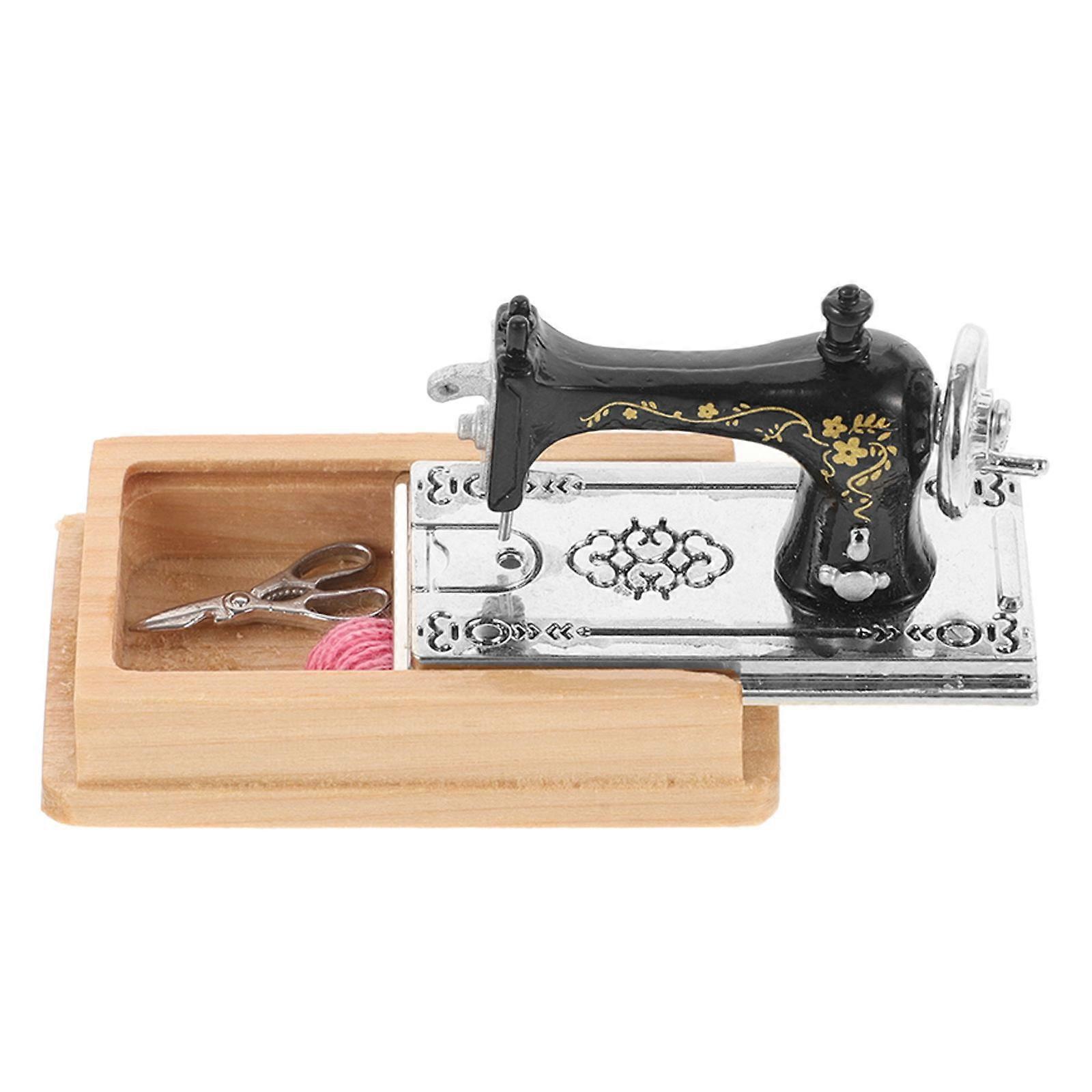 Little Sewing Machine,Precise Proportions for Realistic Decoration
