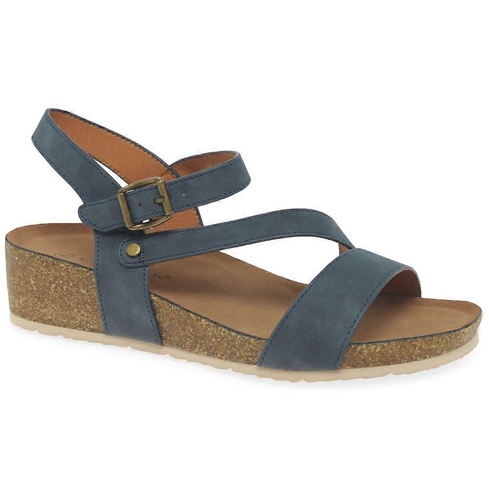 Lunar Cluster Wedge Sandal