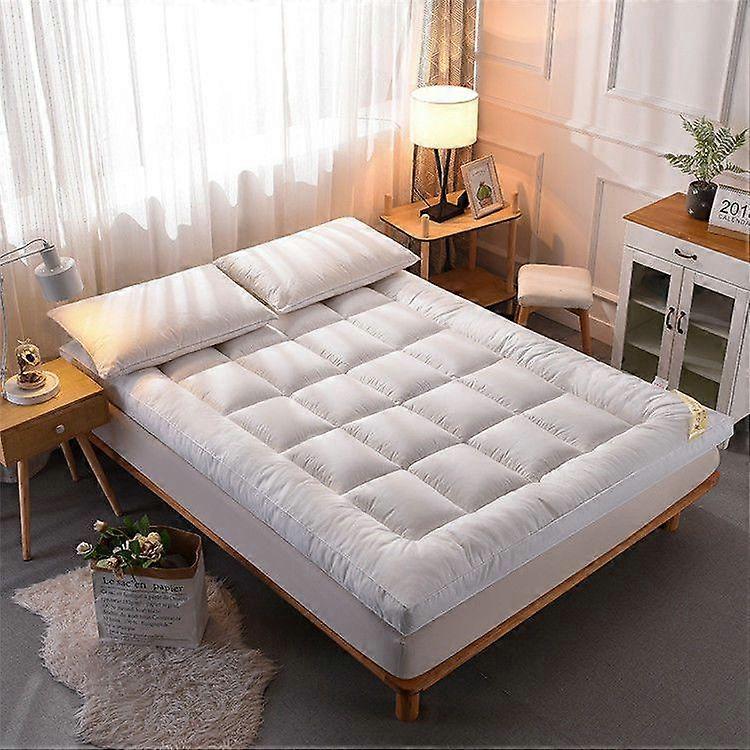 Thickened 10cm Mattress 1.5m1.8m Mattress Quilt Household Tatami Single Double Student Dormitory Soft Bed Mattress