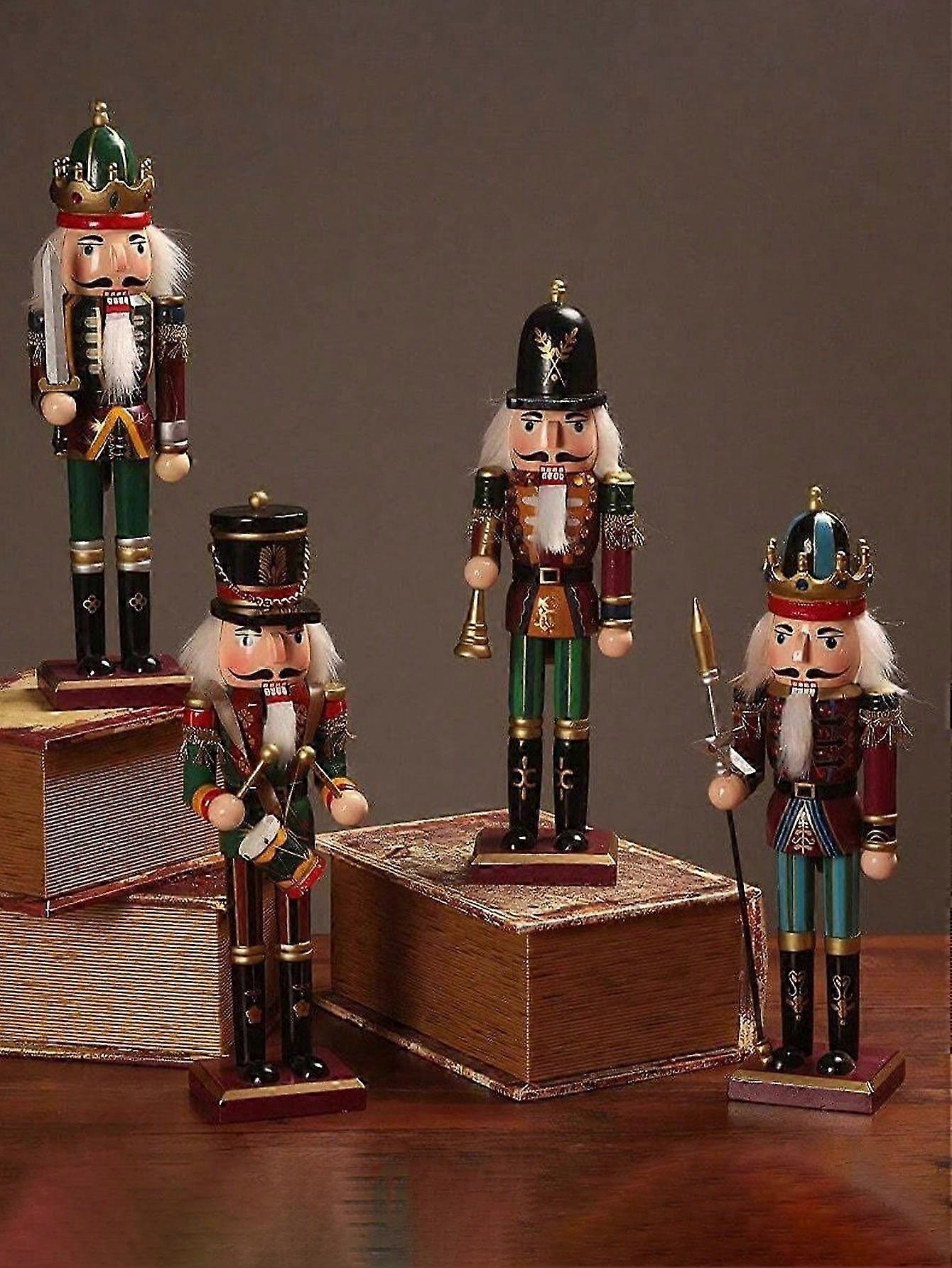 11.6 Inch Wooden Nutcracker Set