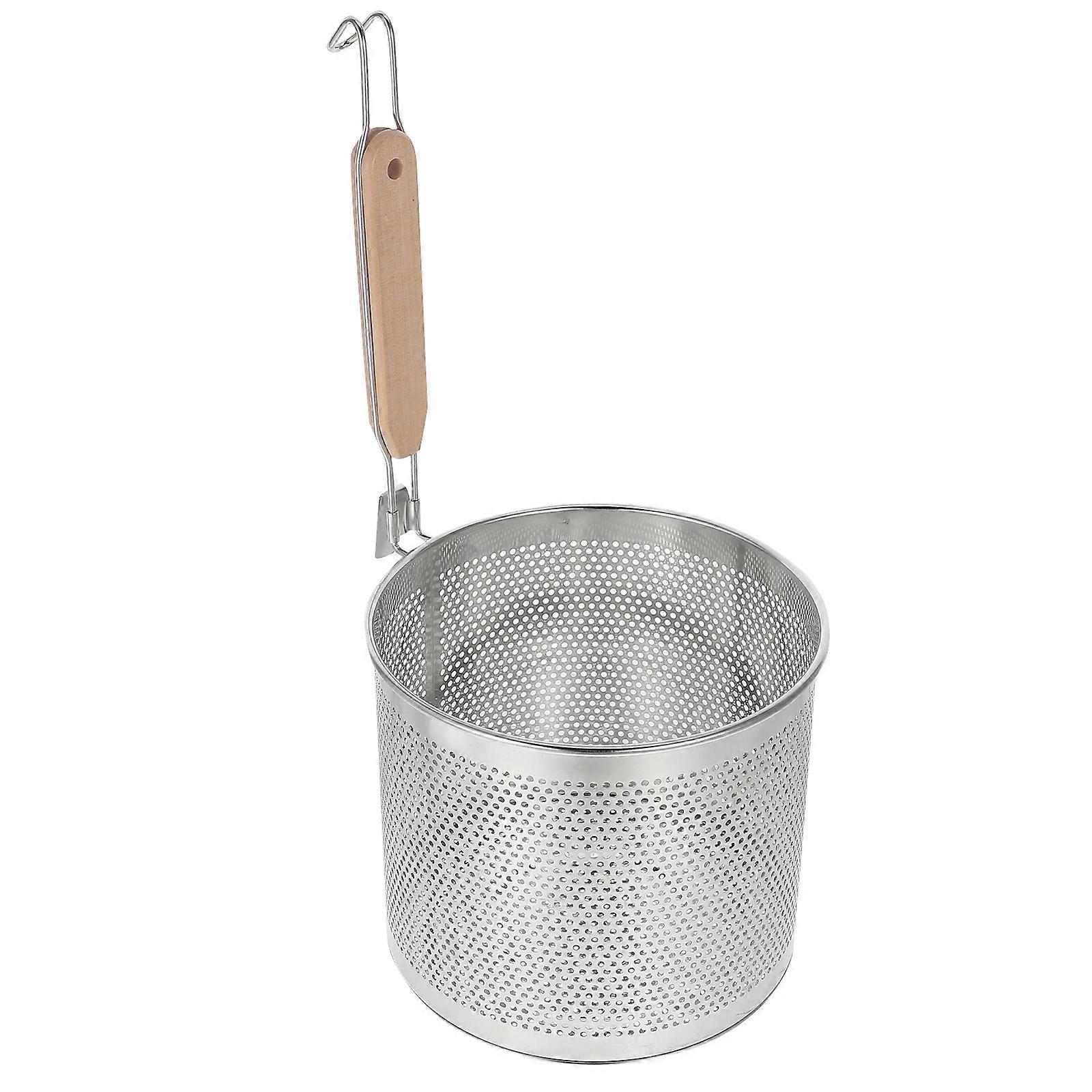Stainless Steel Flour Sifter Multi Functional Kitchen Tool With Long Handle For Draining Noodles Silver 20cm Handle Length Scooping 1Pack