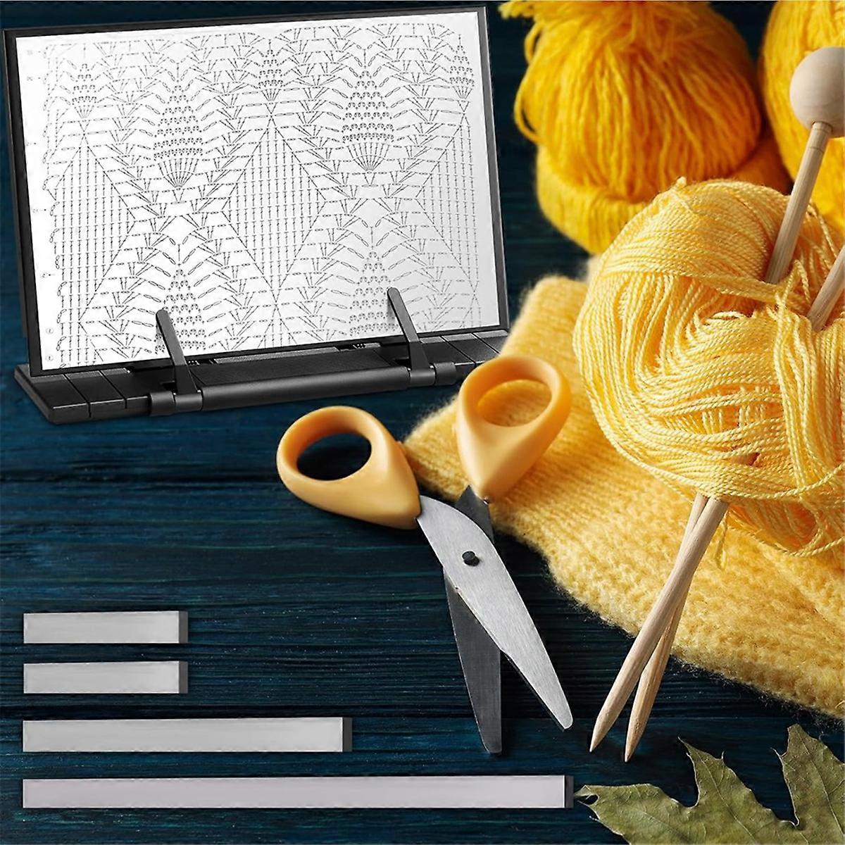 Knitting pattern holder with 4 magnets B