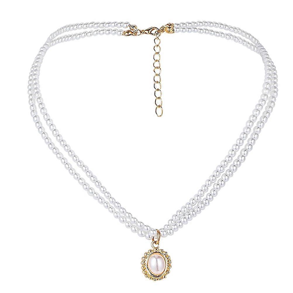 Necklace with Layered Pearls, Delicate Refinement, A Must-Have Jewelry Piece