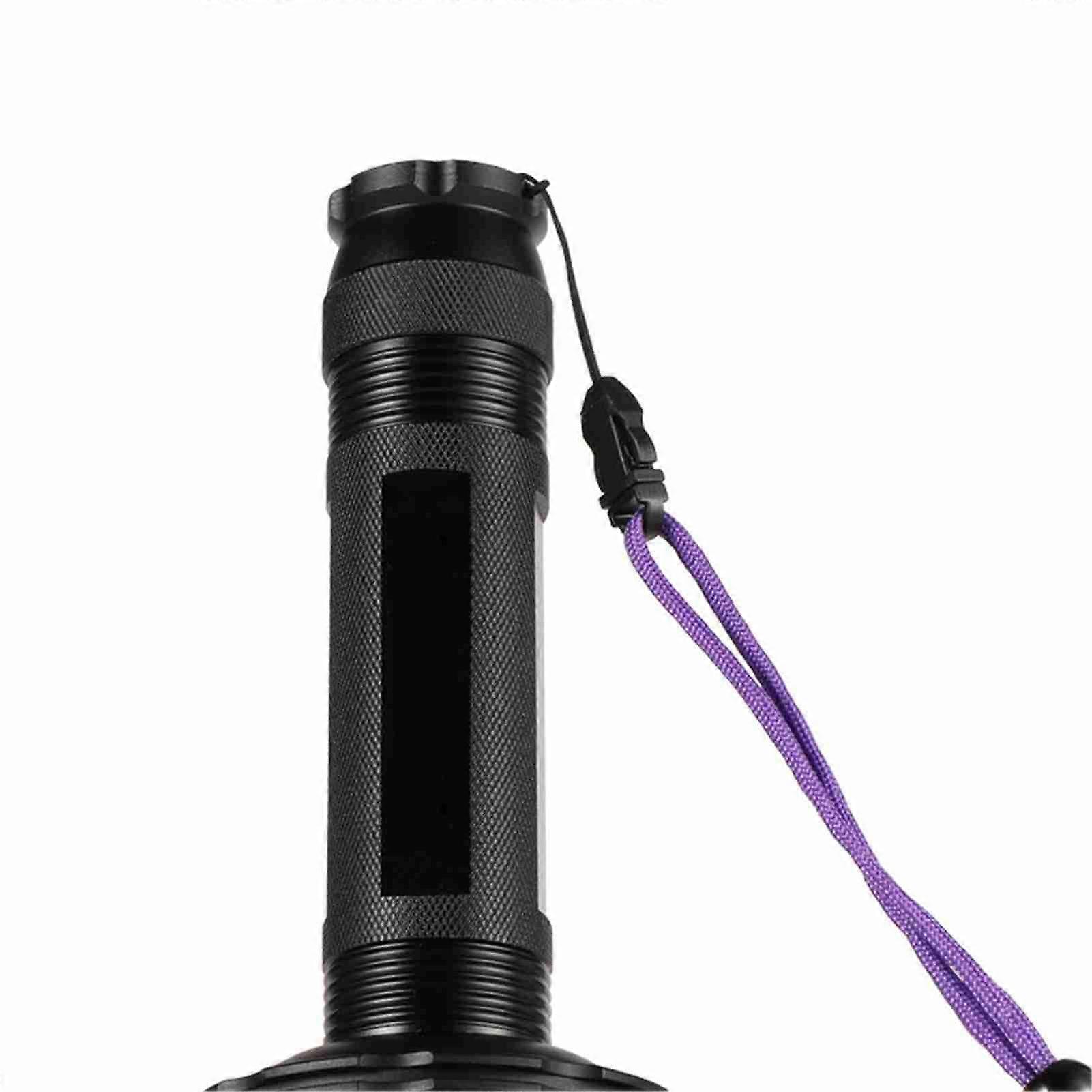 LED flashlight