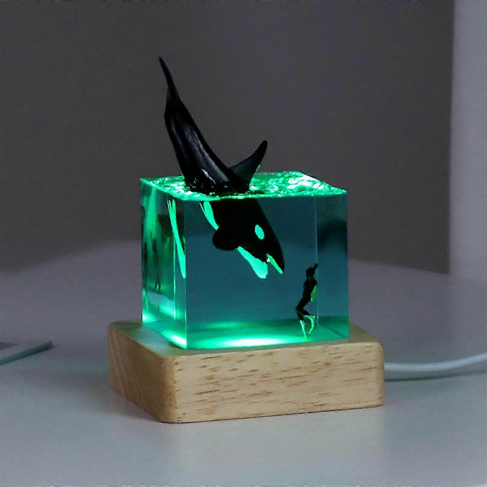 Resin Ocean Night Lights for Desktop, Cube LED Ocean Resin Lamp, Shark Diver Lamp Room Decor for Desktop, Living Room, Bookshelf