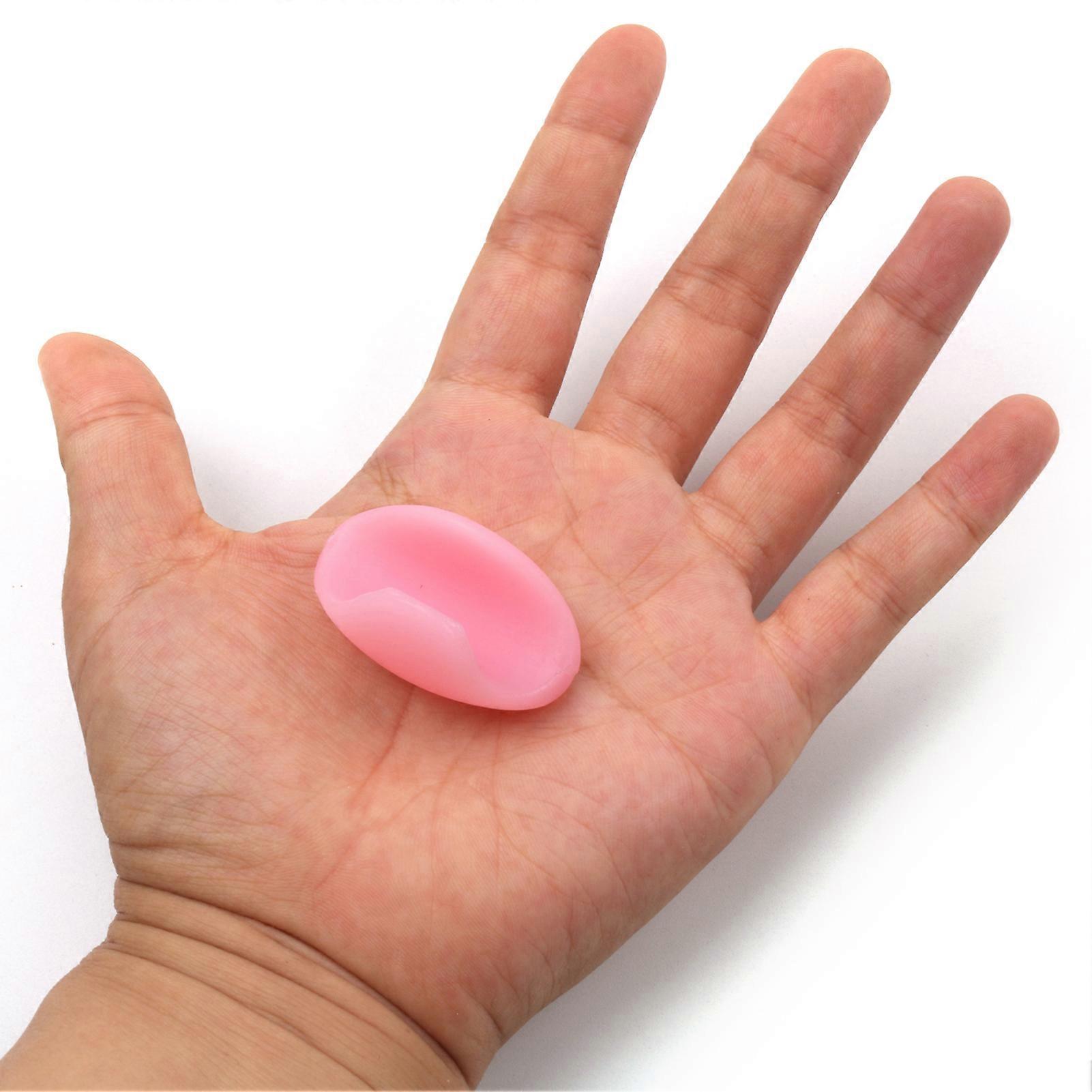 4pcs Flute Thumb Rest Cushion Silicone Finger Cover Flute Wind Instrument Accessories(Random Color Delivery)