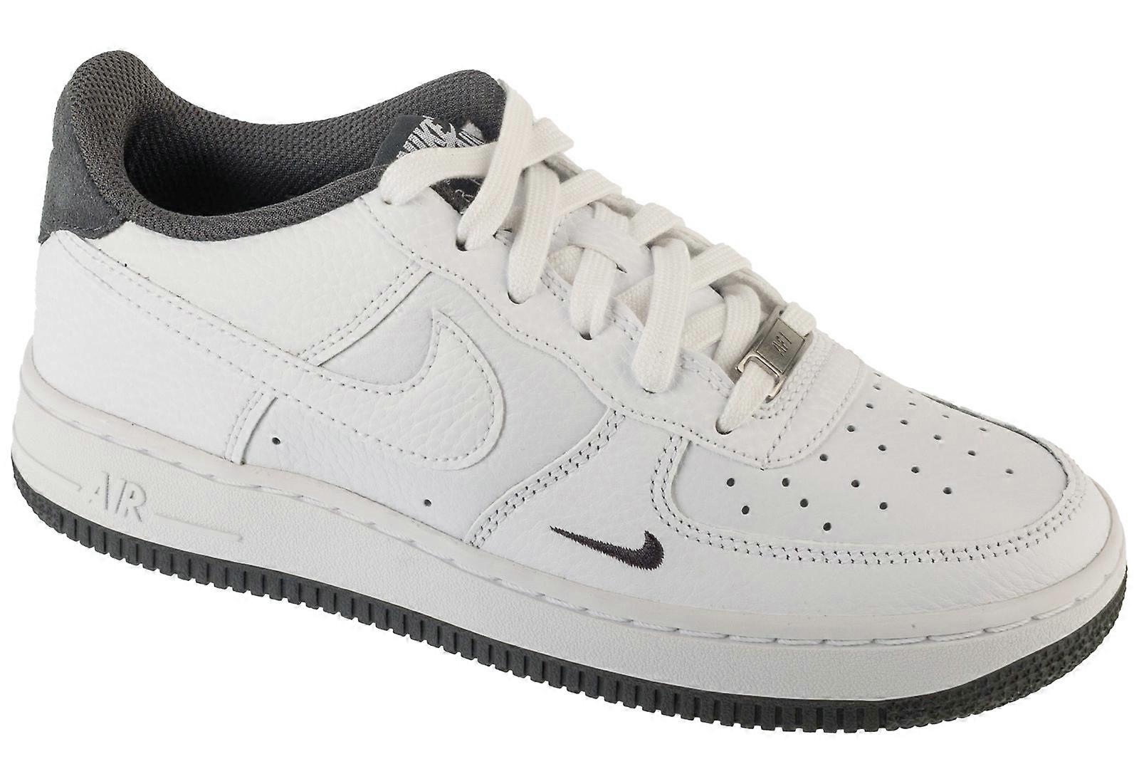 Trampki Nike Air Force 1 '07 Lv8