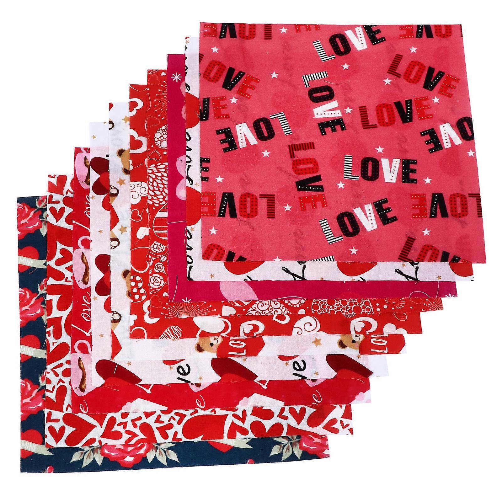 30 Sheets Valentine's Day Patchwork Cloths DIY Craft Quilting Sewing Cloths
