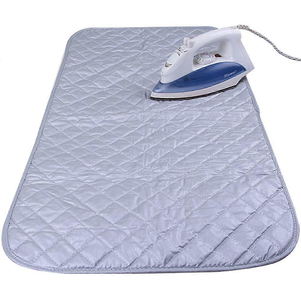 Ironing Mat, Foldable Design, Heat-Resistant for Easy Travel
