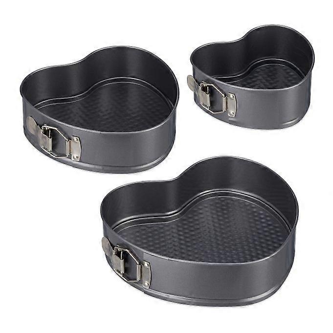 Baking tin with heart set of 3