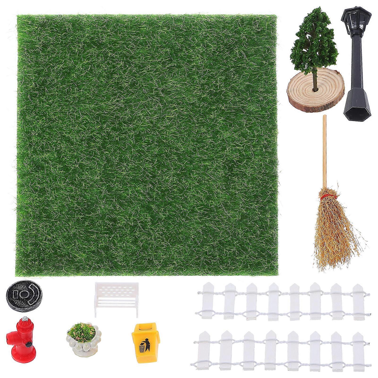 1 Set of Doll House Miniature Models Greenery Ornaments Mini Courtyard Scene Layout Models