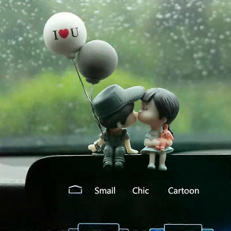 かわいい装飾品のカップルのアクション置物車のダッシュボードの装飾のための風船