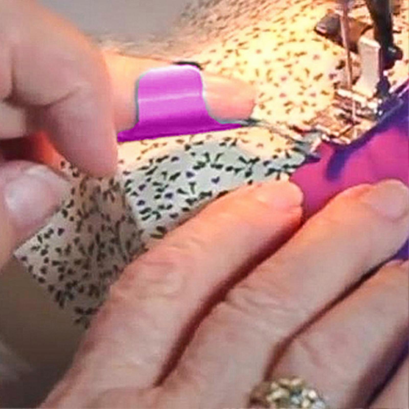 Sewing Finger Pusher Purple Plastic Thimble 5g Ergonomic Design
