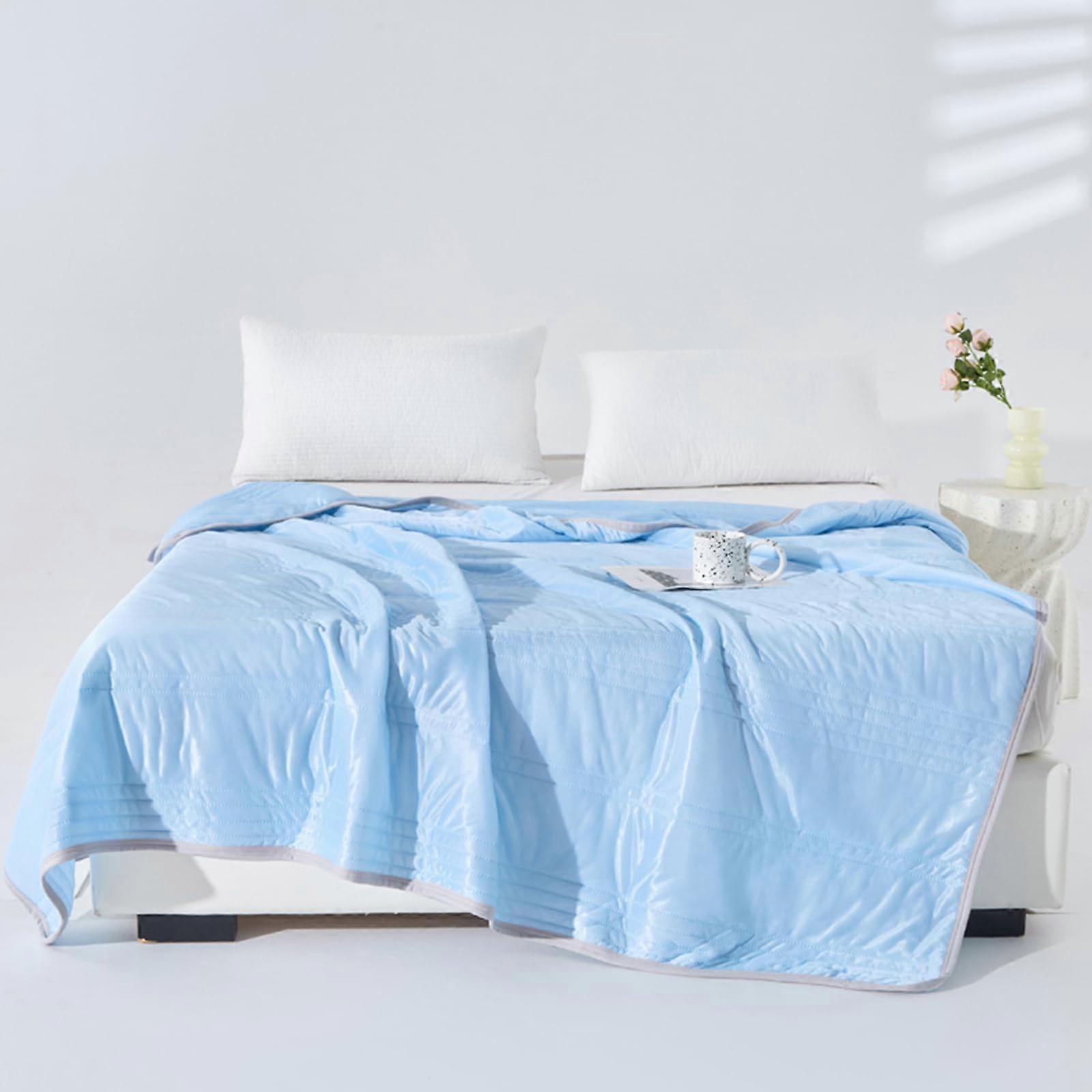 Lightweight Quilted Bedspread Solid Sky Blue Stripes Summer Duvet Blanket Single/Double 200x230cm
