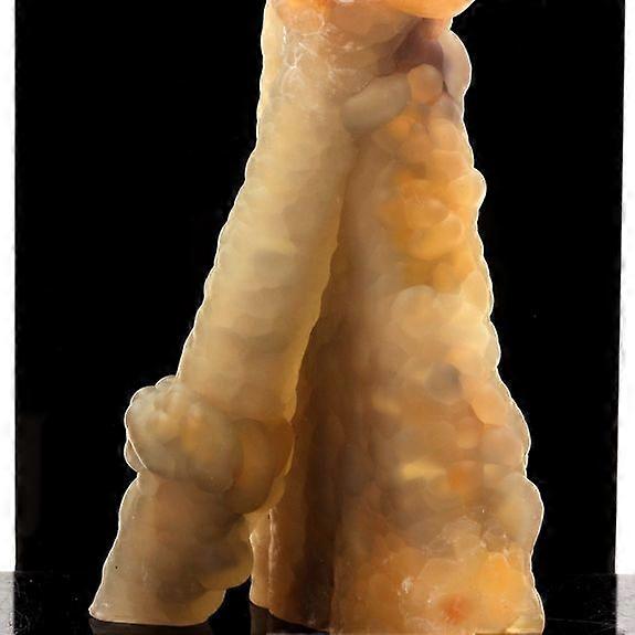 Chalcedony 908.0 carats